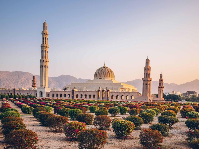 Crowne Plaza Muscat OCEC 7