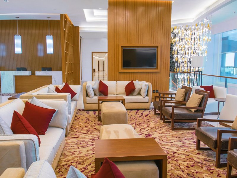 Crowne Plaza Muscat OCEC 14