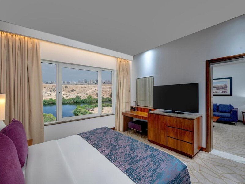 Crowne Plaza Muscat OCEC 37