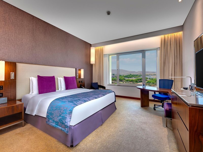 Crowne Plaza Muscat OCEC 49