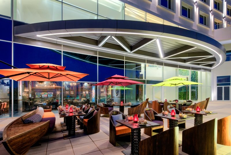 Crowne Plaza Muscat OCEC 9