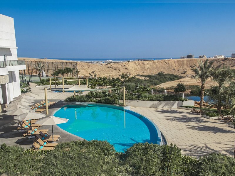 Crowne Plaza Muscat OCEC 17