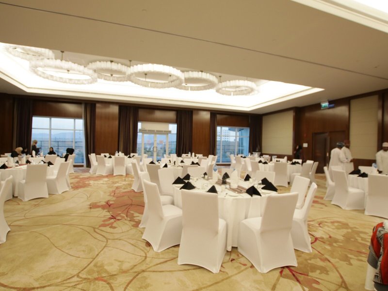 Crowne Plaza Muscat OCEC 20