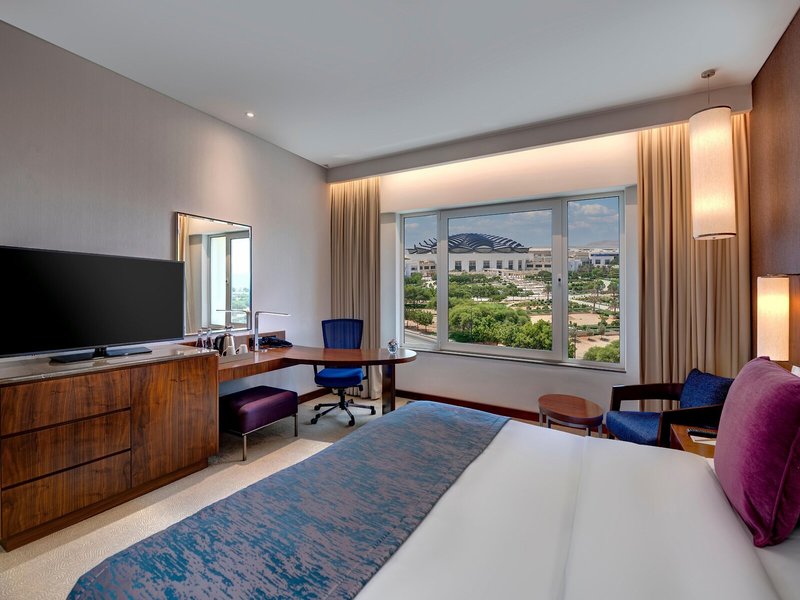 Crowne Plaza Muscat OCEC 39