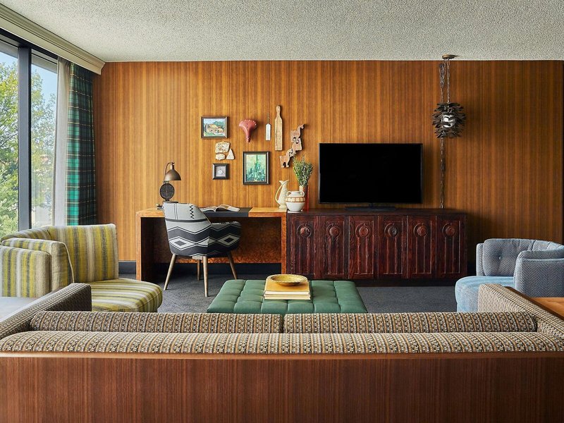 Graduate by Hilton Eugene 30 - Room Example