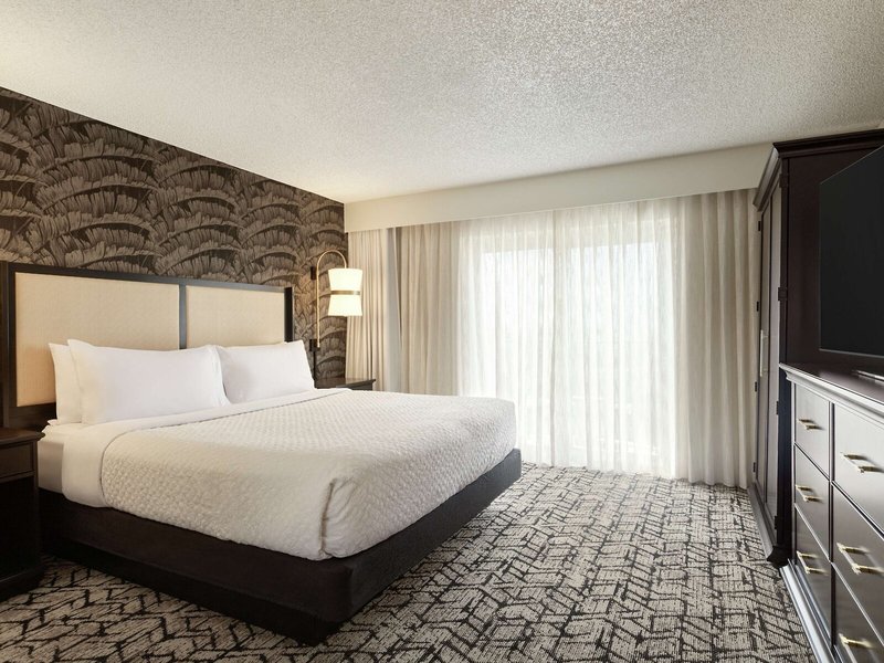 Embassy Suites by Hilton Fort Lauderdale 17th Street 46
