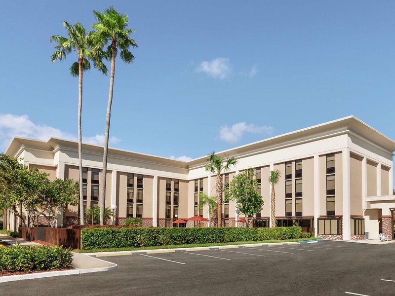 Hampton Inn Ft. Lauderdale Cypress Creek 1