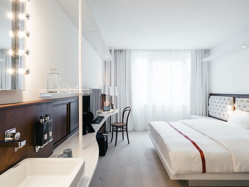 Ruby Lissi Hotel 21