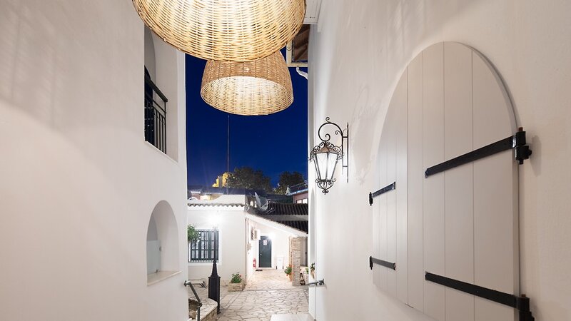 Iliada Beach 8 - Bathroom Example