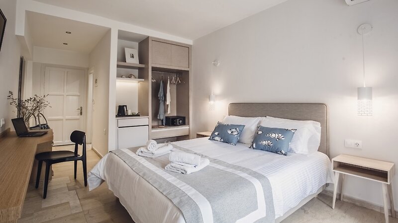 Iliada Beach 10 - Room Example