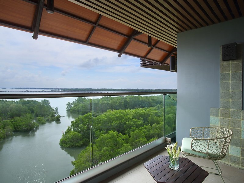 The Crystal Luxury Bay Resort Nusa Dua 5