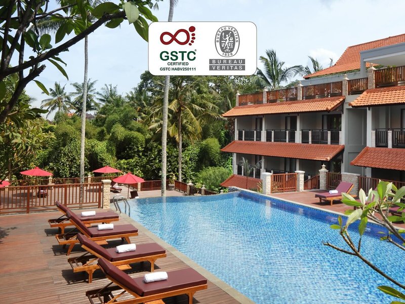 Best Western Premier Agung Resort 8 - Outdoor Pool