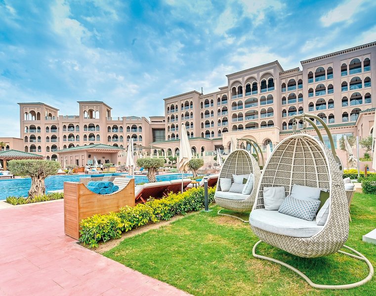 Royal Saray Resort 10