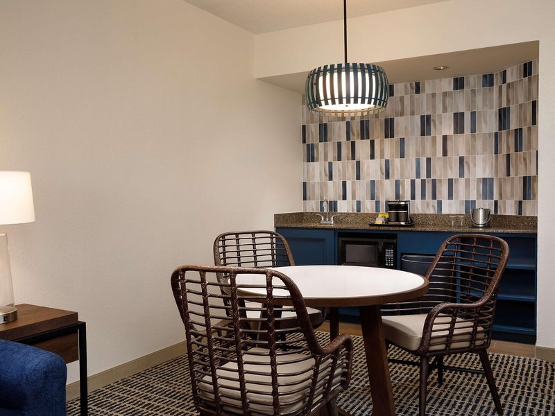 DoubleTree Suites by Hilton Orlando - Disney Springs™ Area 18