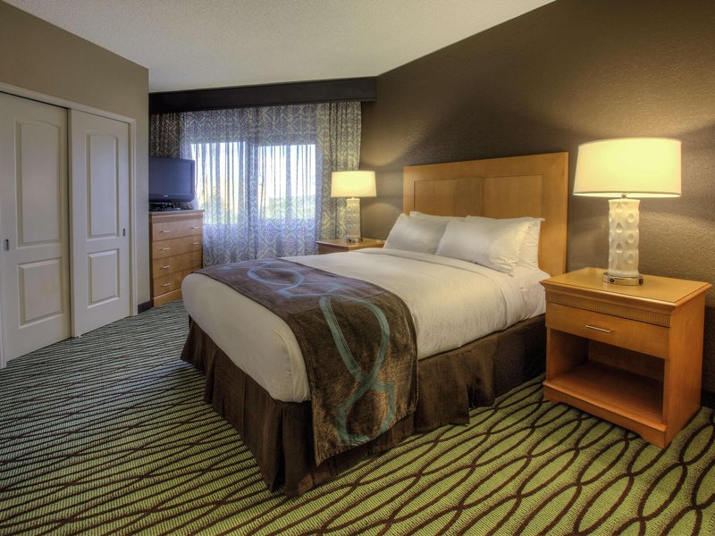 DoubleTree Suites by Hilton Orlando - Disney Springs™ Area 38