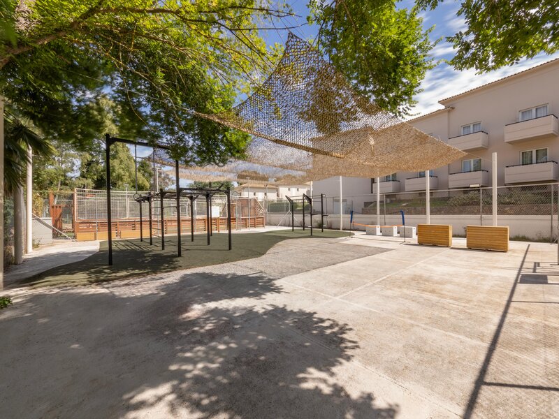 Louis Corcyra Beach 96