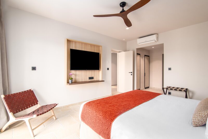 Louis Corcyra Beach 138