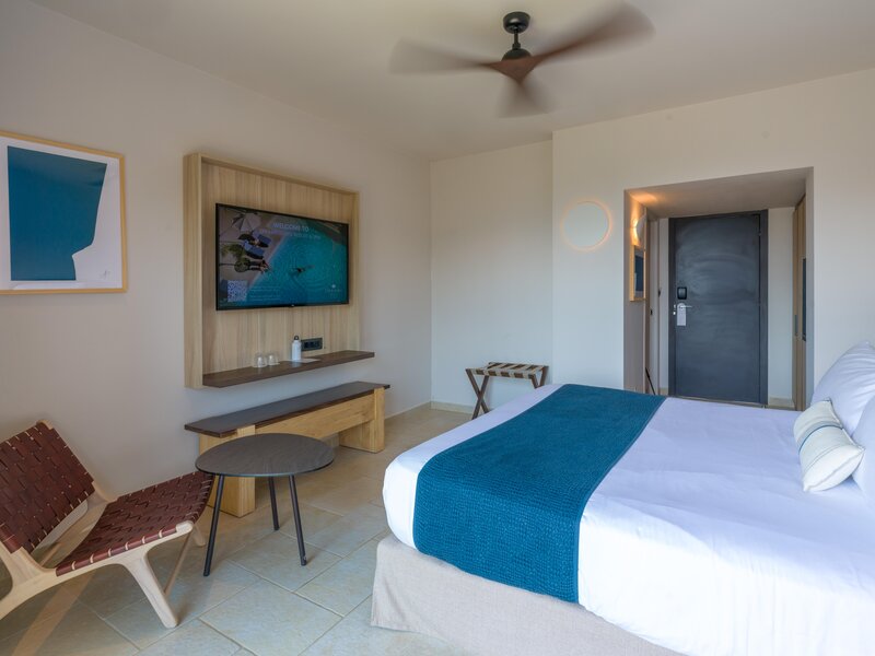 Louis Corcyra Beach 152