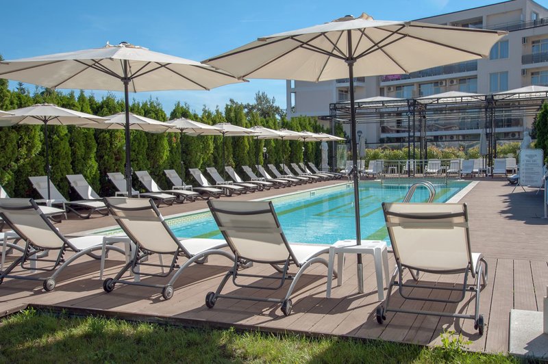 Rome Palace Deluxe Aparthotel 4 - Outdoor Pool