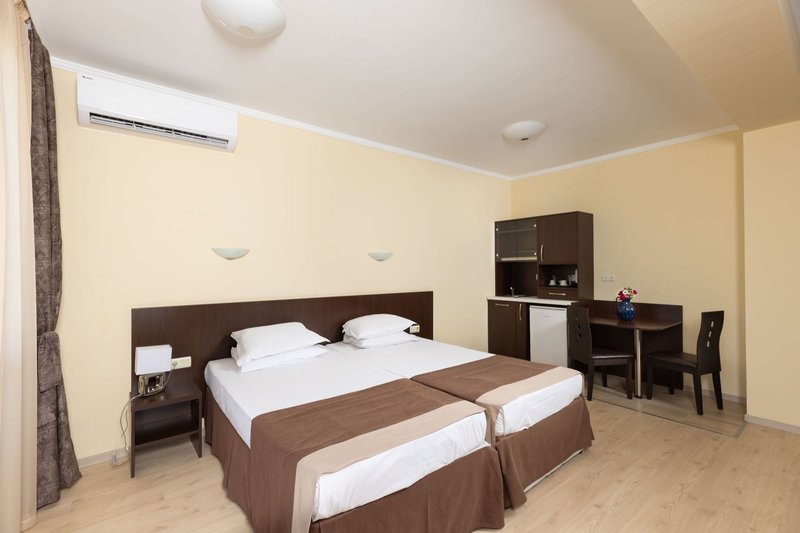Rome Palace Deluxe Aparthotel 22 - Room Example