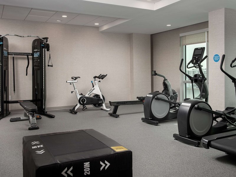 Home2 Suites by Hilton Miami Airport South Blue Lagoon 14