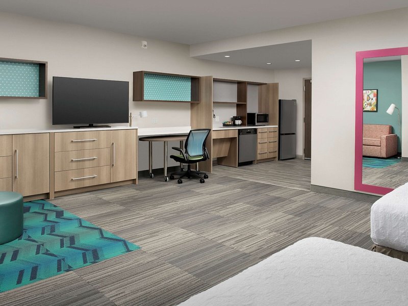 Home2 Suites by Hilton Miami Airport South Blue Lagoon 27
