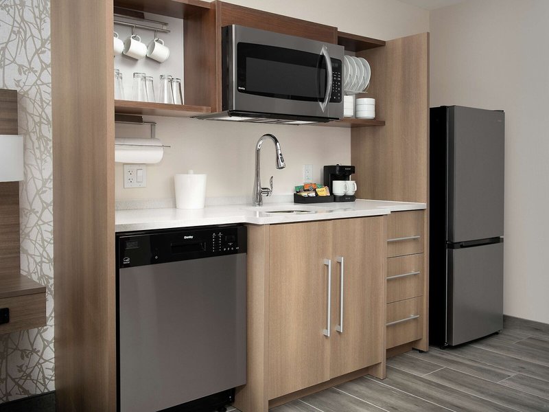 Home2 Suites by Hilton Miami Airport South Blue Lagoon 31