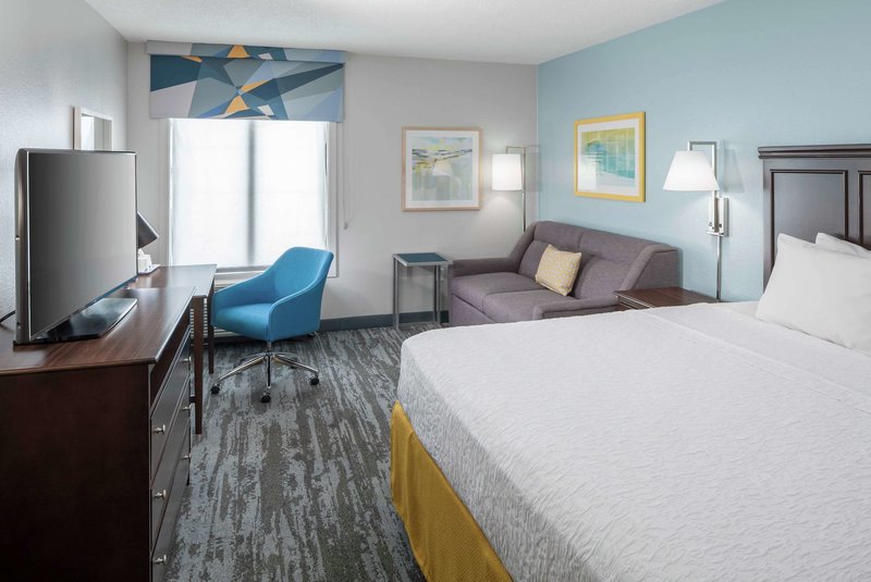 Hampton Inn & Suites Miami-Doral/Dolphin Mall 2