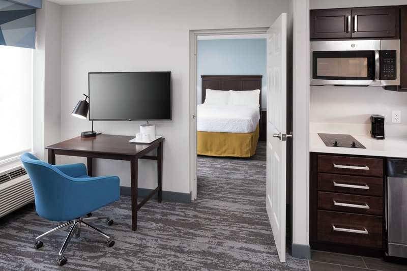 Hampton Inn & Suites Miami-Doral/Dolphin Mall 5