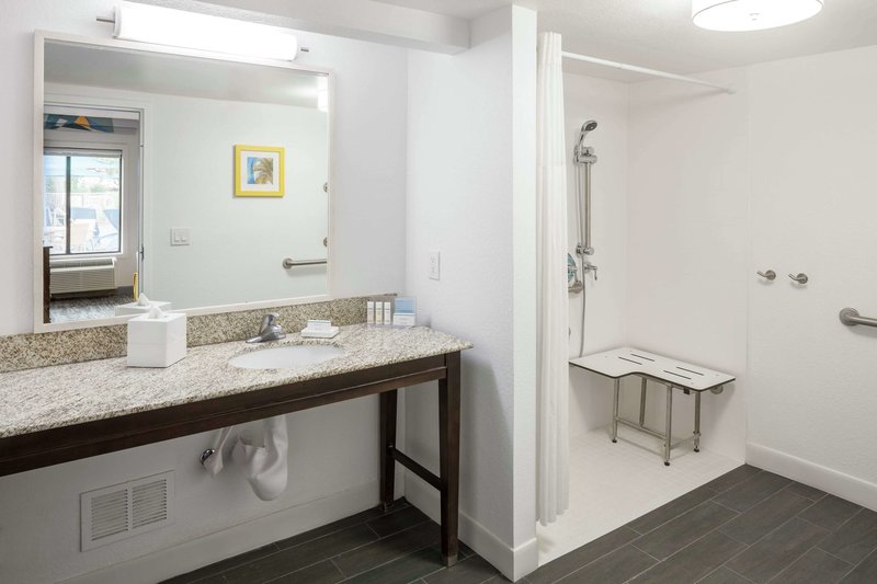 Hampton Inn & Suites Miami-Doral/Dolphin Mall 7