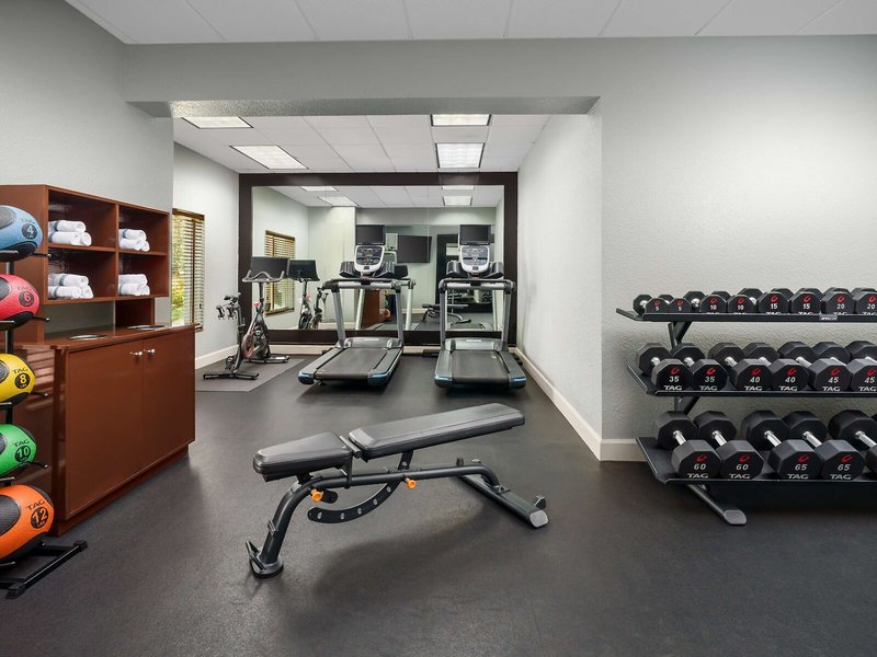Homewood Suites Miami Airport / Blue Lagoon 32