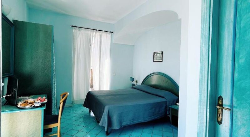 Lord Byron - Erwachsenenhotel 7