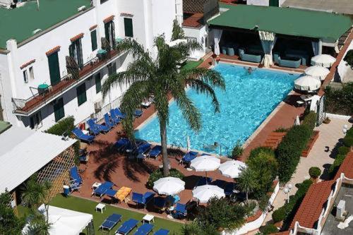 Lord Byron - Erwachsenenhotel 12