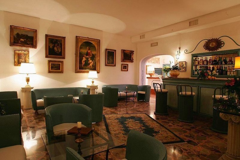 Lord Byron - Erwachsenenhotel 20