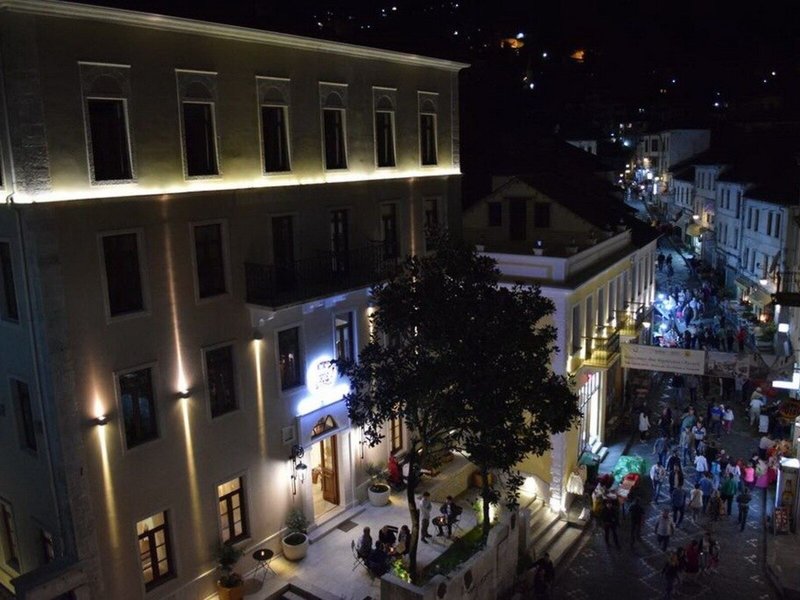 Hotel Argjiro 3