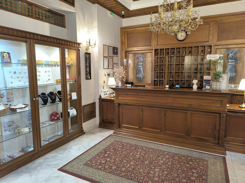 Hotel Argjiro 6