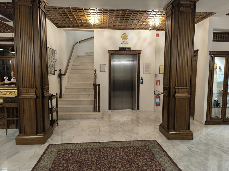 Hotel Argjiro 7