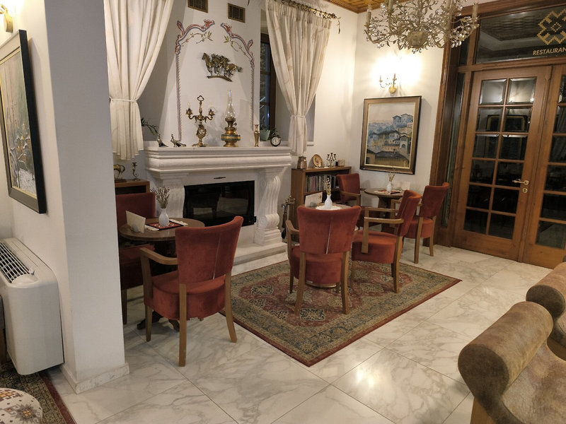 Hotel Argjiro 9