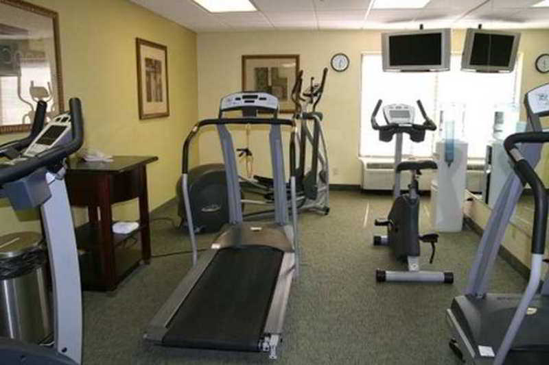 Hampton Inn Central Naples 18