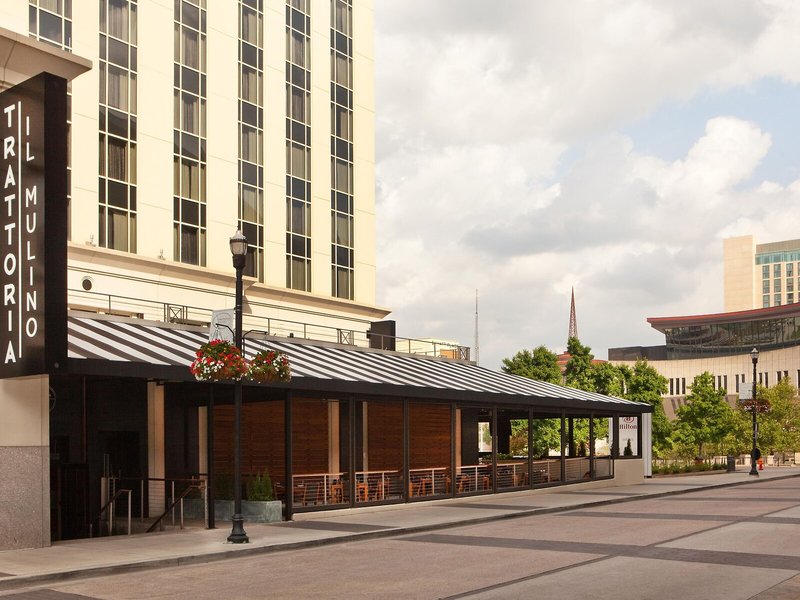 Hilton Nashville Downtown 4