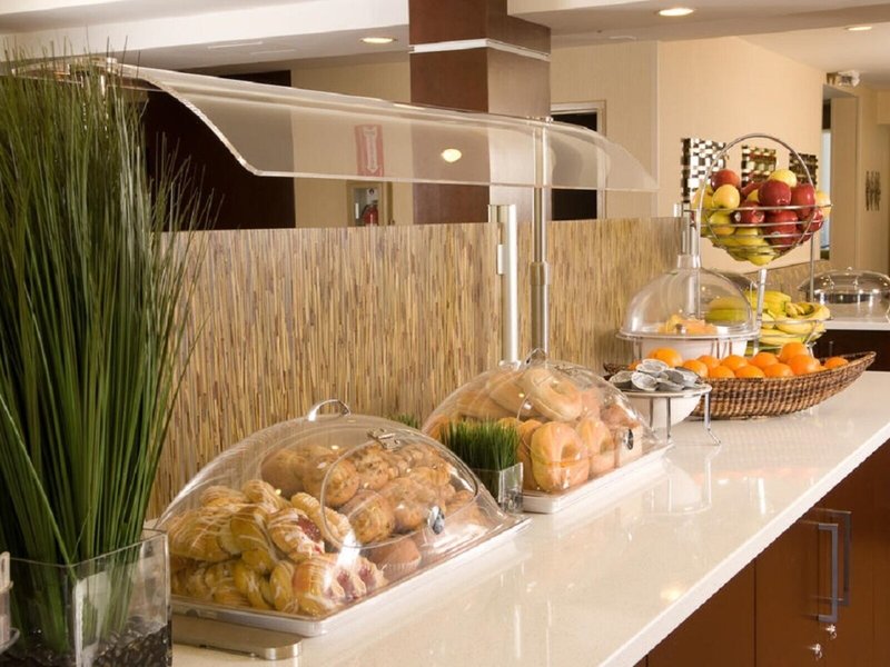 Hampton Inn Orlando Near Universal Blv/International Dr 6