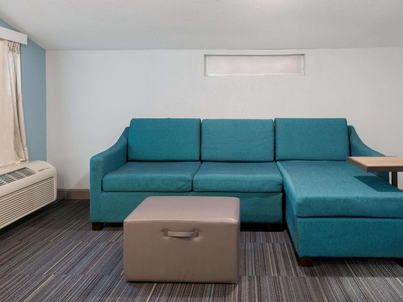 Hampton Inn Orlando Near Universal Blv/International Dr 24