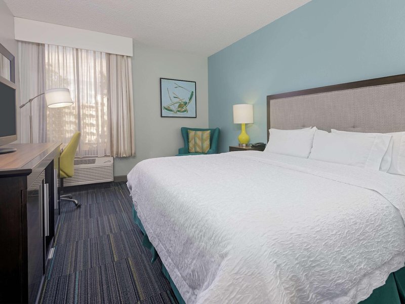 Hampton Inn Orlando Near Universal Blv/International Dr 28