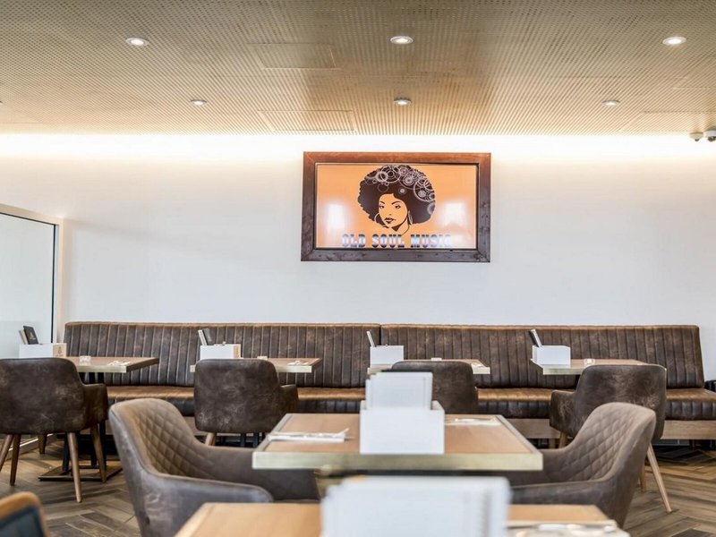 Capri by Fraser Berlin 13 - Lounge / Lobby