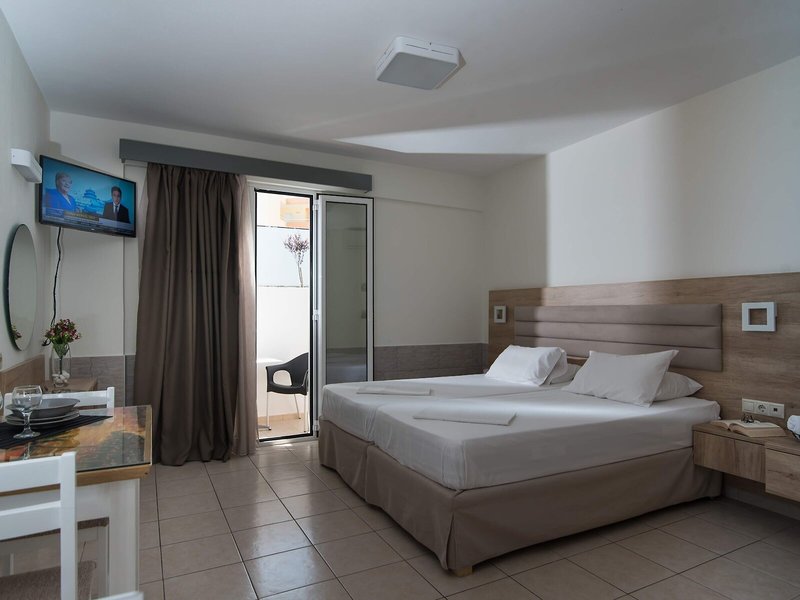 Vagelis Comfort  Apartments & Studios 9
