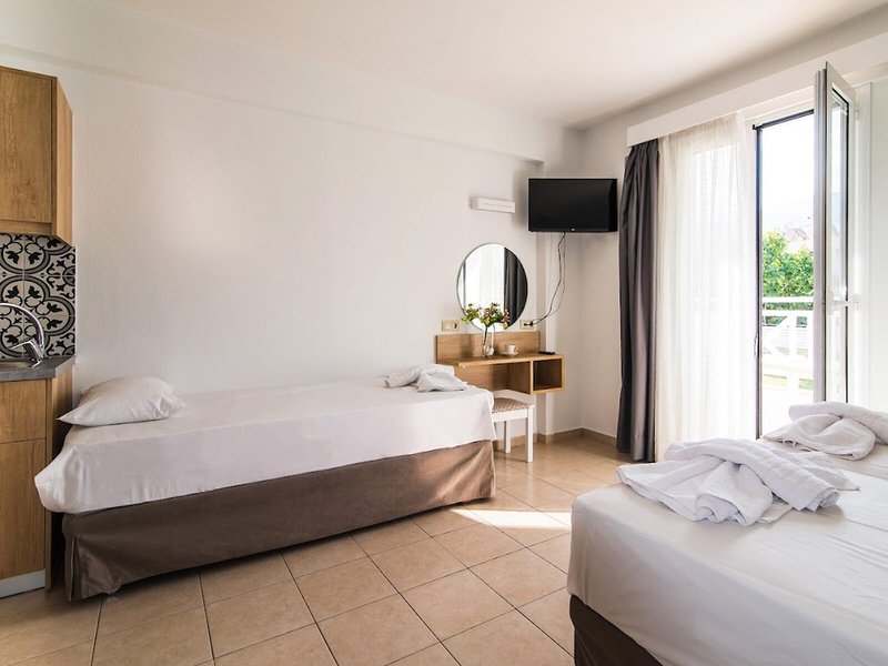 Vagelis Comfort  Apartments & Studios 15