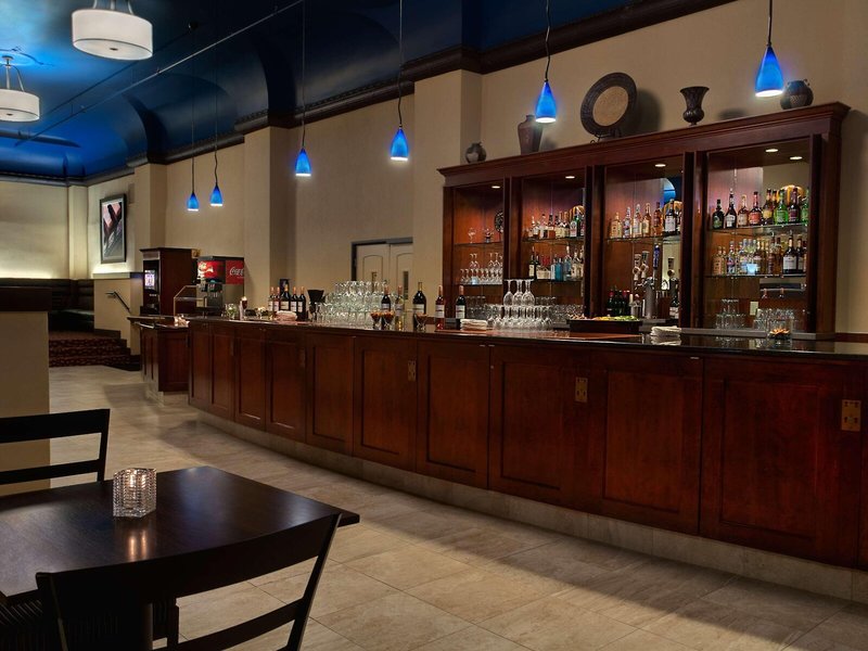 Embassy Suites Portland Downtown 17