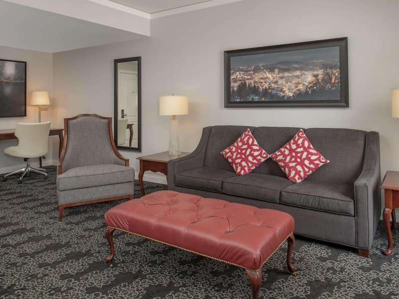 Embassy Suites Portland Downtown 37