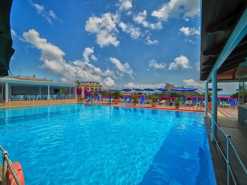 Parco Cartaromana 16