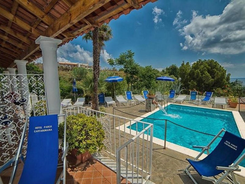 Parco Cartaromana 24